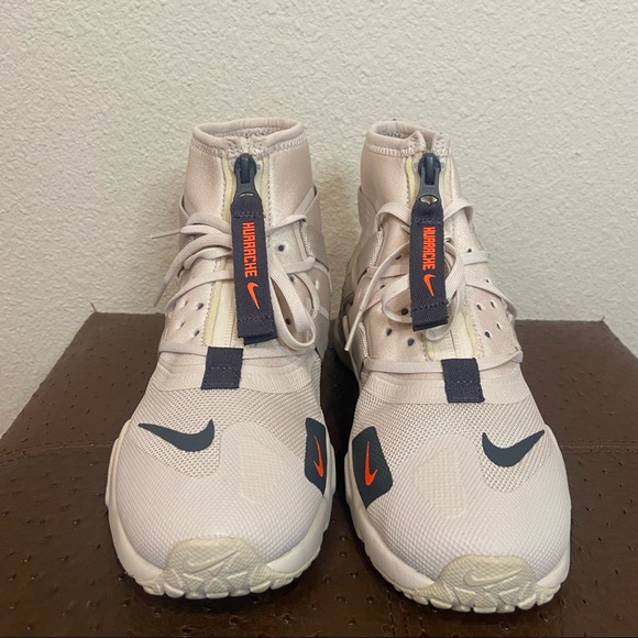 Nike Shoes Nike Huarache Gripp Desert Sand String Size 65 Y Poshmark